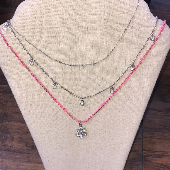 Ann Taylor Jewelry - 3 in 1 layered necklace Ann Taylor Jewelry - 3 in 1 layered necklace